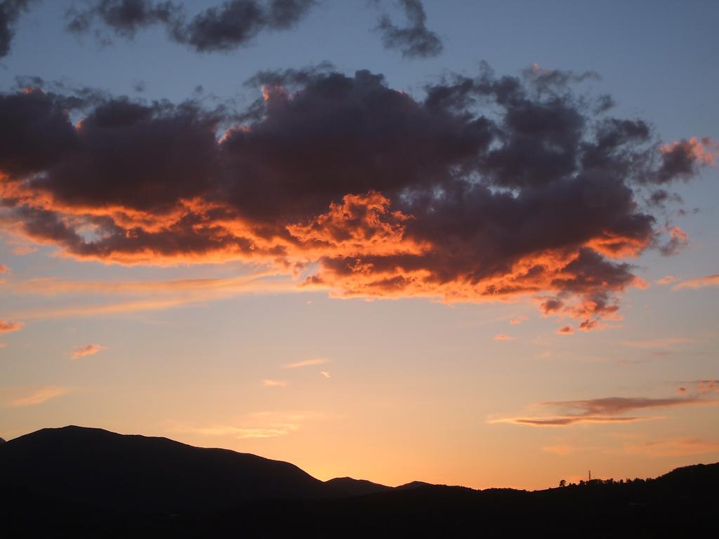 Nel Cielo... Di Barga Hotell Eksteriør bilde